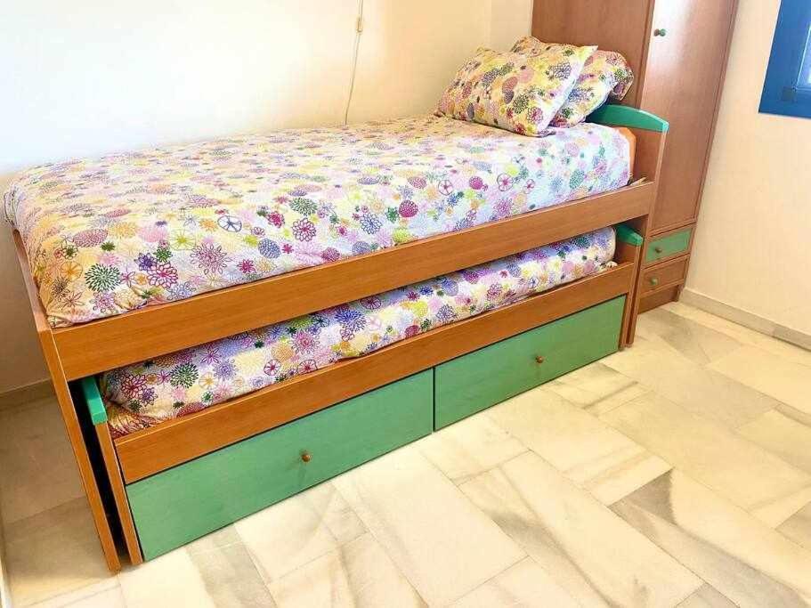 Apartamento Rocio By Solymar Holiday ตอร์เรเดลมาร์ ภายนอก รูปภาพ